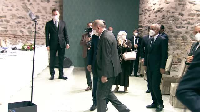 Son dakika haberi: Cumhurbaşkanı Erdoğan: Temizlik, maske ve mesafe kurallarına riayet ederek inşallah bu hastalığın üstesinden hep birlikte geleceğiz