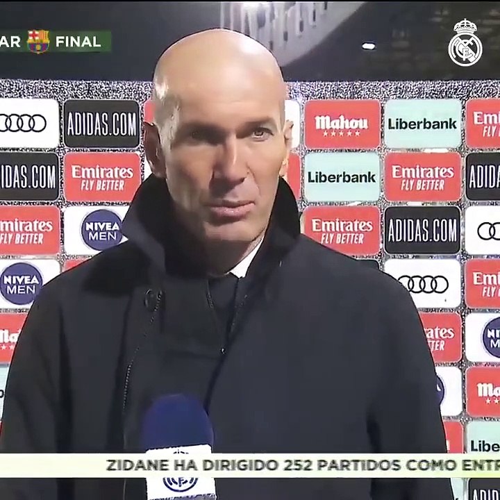 Football - Real Madrid - FC Barcelona - Zinédine Zidane : "Estamos muy contentos por el esfuerzo y por el trabajo"