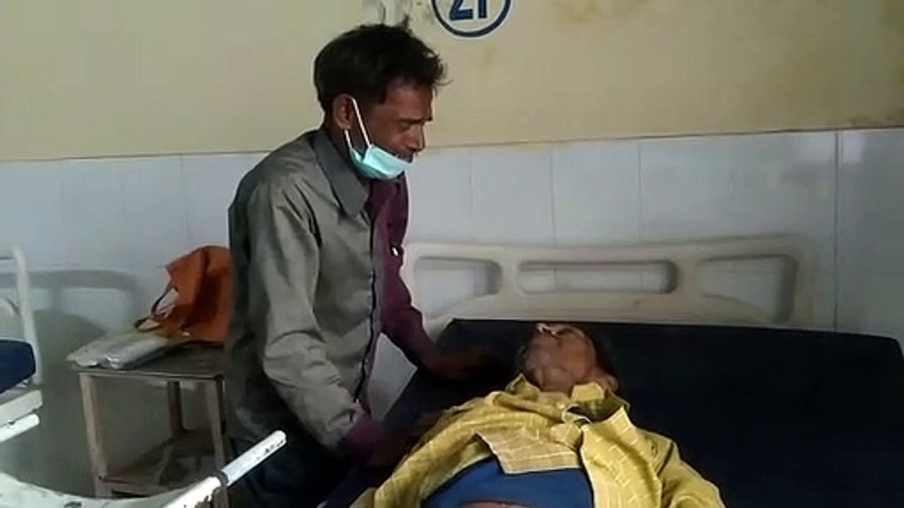 शाहजहांपुर : मन्दबुधि मरीज़ ने दुसरे मरीज़ को पटक कर मार डाला