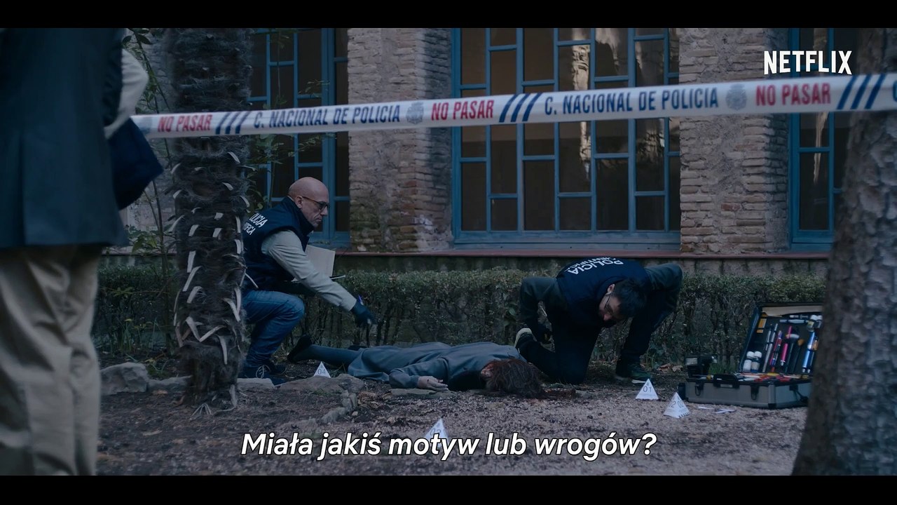 Niewinny Sezon 1
