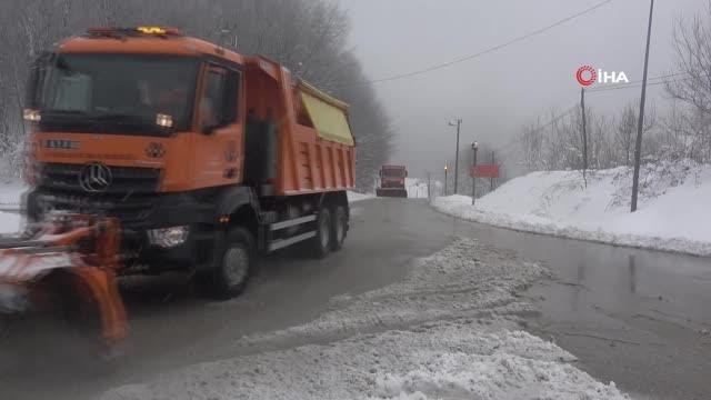 Bolu Dağı'nda kar kalınlığı 20 santimetreye ulaştı