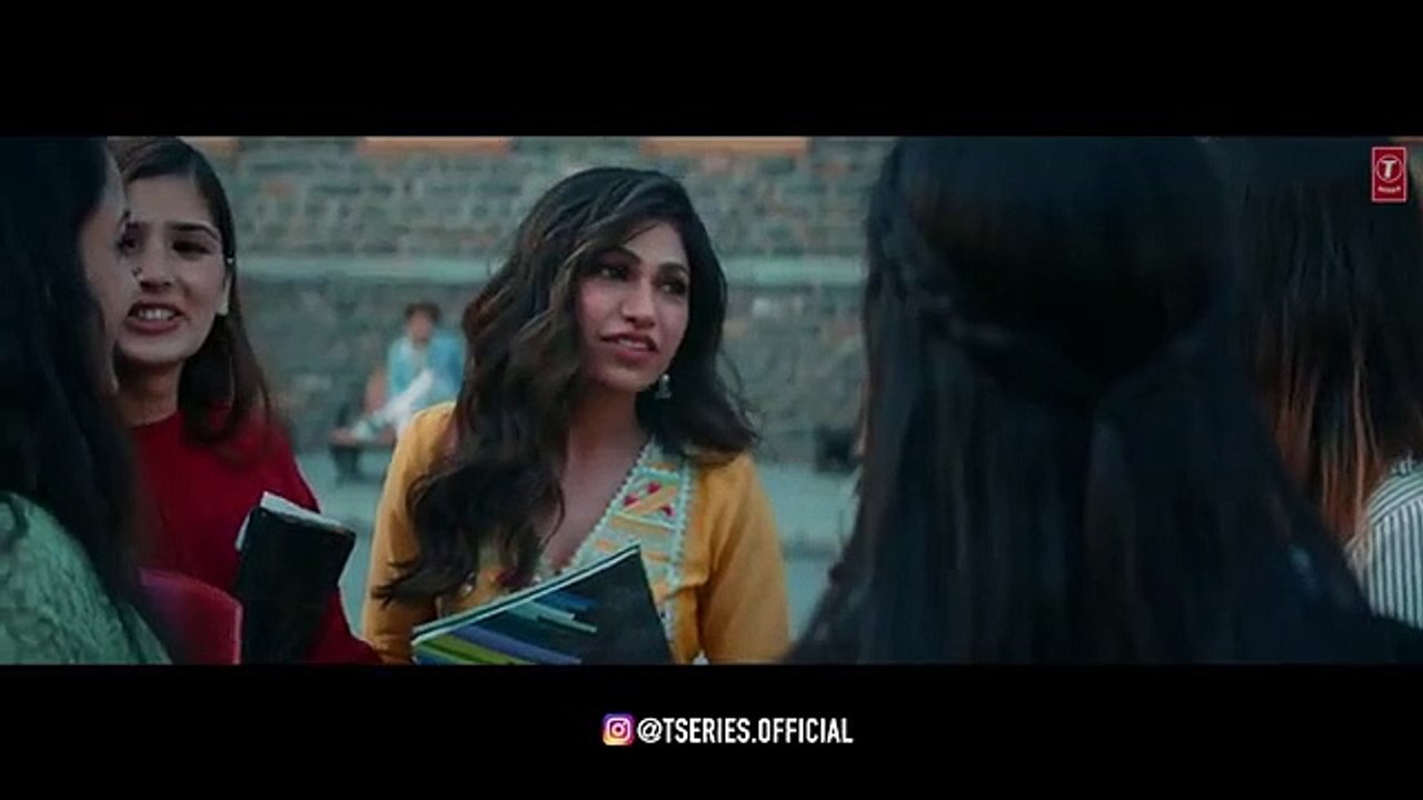 Is_Qadar__Official_Video__Tulsi_Kumar || Darshan_Raval___Sachet-Parampara___Sayeed_Quadri___Arvindr_K(360p)