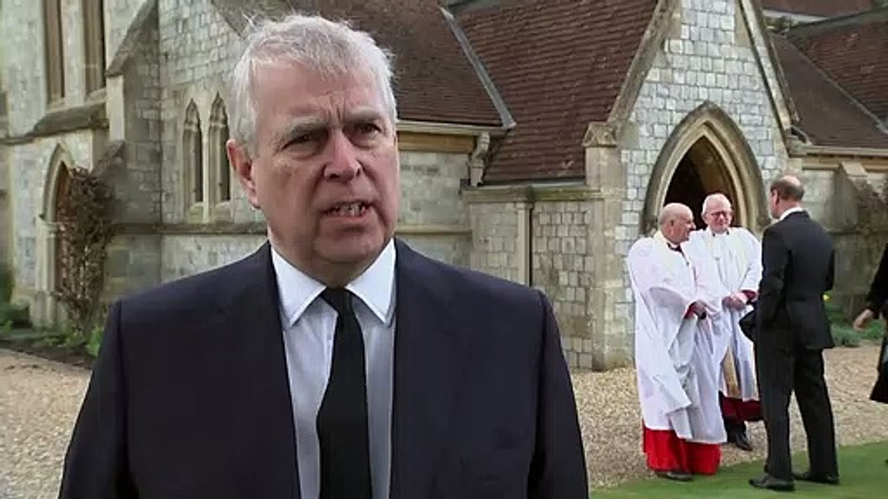 Mort du prince Philip: Elizabeth II dit ressentir "un grand vide"(prince Andrew)