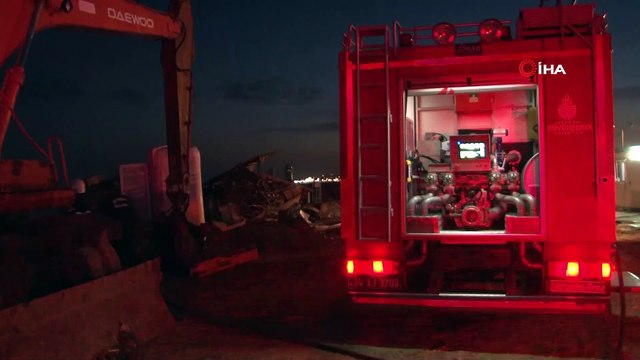 Karaya oturan gemide bu kez de yangın çıktı