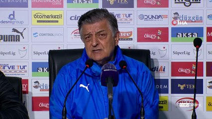 Yılmaz Vural: “Oyuncularımı mağlubiyete rağmen kutluyorum, ayaklarına sağlık”