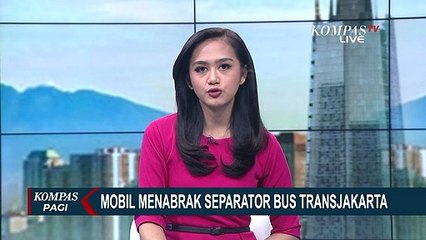 Diduga Hilang Kendali, Sebuah Mobil Tabrak Separator Beton Jalur Bus Transjakarta hingga Rusak