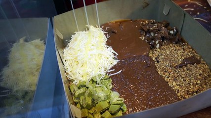 Martabak Cirebon. Martabak Manis Cirebon. Martabak Banyak Rasa. Martabak 8 Rasa Cirebon.