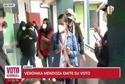 Verónika Mendoza acude a votar y luego viajará a Lima para recibir primeros resultados