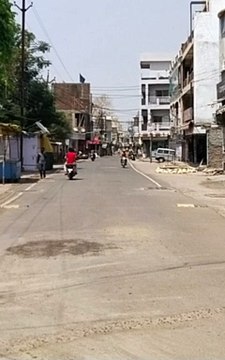 लॉकडाउन लंबा खींचने के डर से गांव घर लौटने लगे प्रवासी