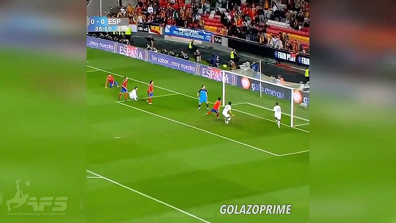 Best Football Vines 2021 - Fails, Goals, Skills #72