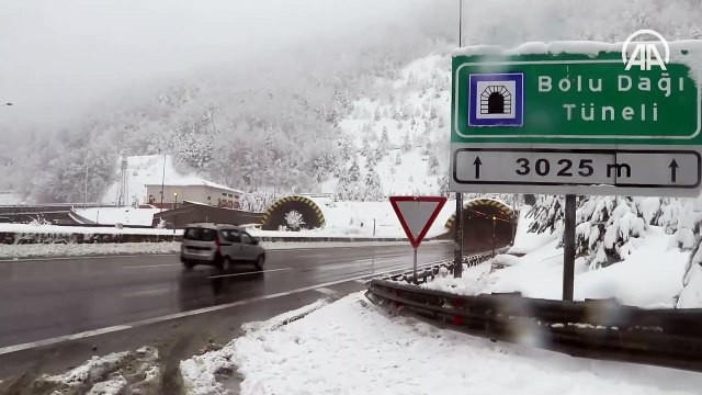Bolu Dağı'nda kar kalınlığı 35 santimetreye ulaştı