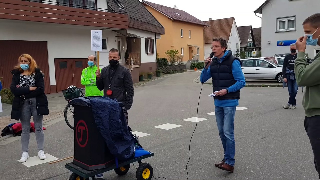 ++ Viele kamen ++ Mit der ganzen Familie ++ Demo am 11.04. in Ottersweier ++Teil 5