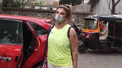 Rakhi Sawant अपने Driver से हुई परेशान, कहा नाक में किया दम | FilmiBeat