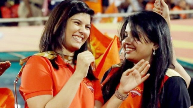 #IPL2021 ,SRH vs KKR : Myster Girl #KaviyaMaran Attends Sunrisers Hyderabad Match Against KKR