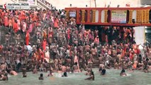 Pilgrims bathe in the Ganges despite India Covid surge