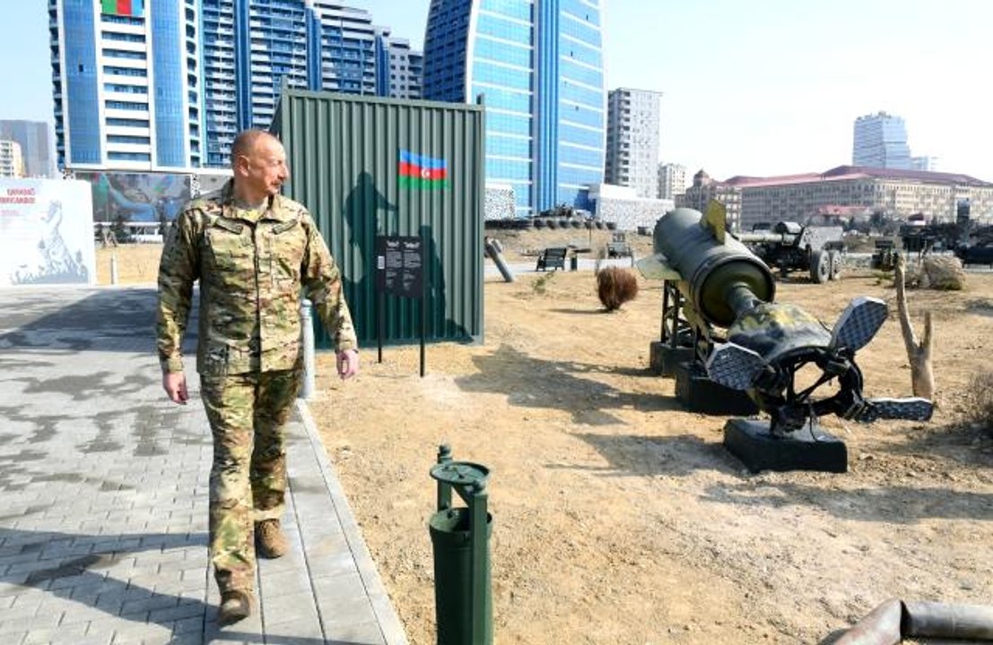 - Aliyev, Askeri Ganimet Parkı'nın açılışını yaptı- Ermenistan ordusundan ele geçirilen askeri araçlar sergilenecek
