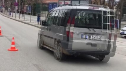 Motosikletinin plakasını yüz maskesiyle kapatan sürücüye ceza