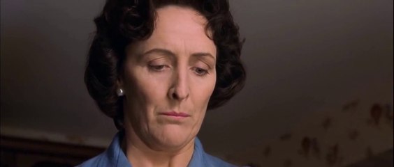 Scène coupée de Harry Potter à l'École des Sorciers : Pétunia et les œufs (VO)