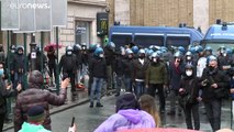 Roma, tensioni per la manifestazione di IoApro: cariche della polizia
