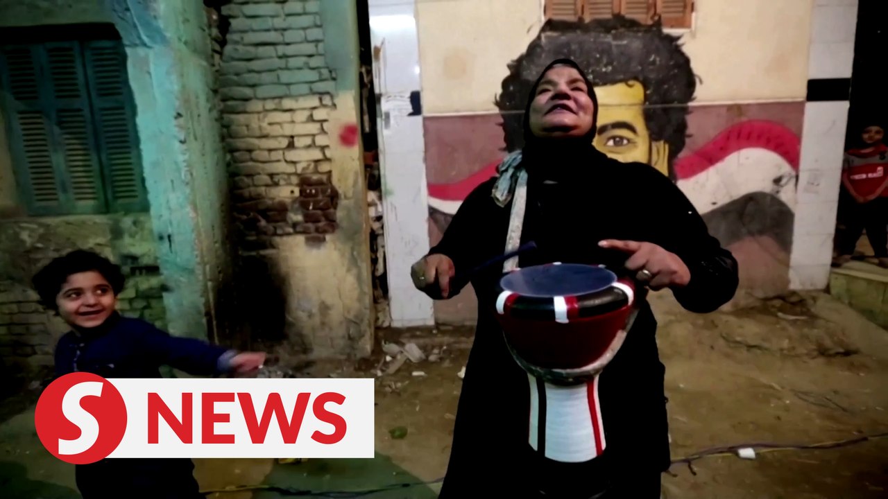 Cairo's female drummer takes up late brother's baton