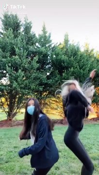 New “Bad B*Tch But Her Attitude, Nasty” (Butt Bumping) Tiktok Compilation