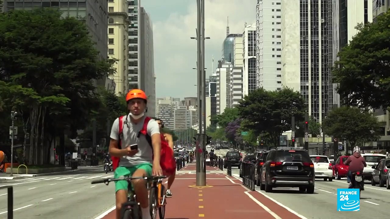 Coronavirus : Mais pourquoi la France ne suspend pas ses vols avec le Brésil alors que le variant brésilien fait des milliers de morts dans le pays d’Amérique latine ?