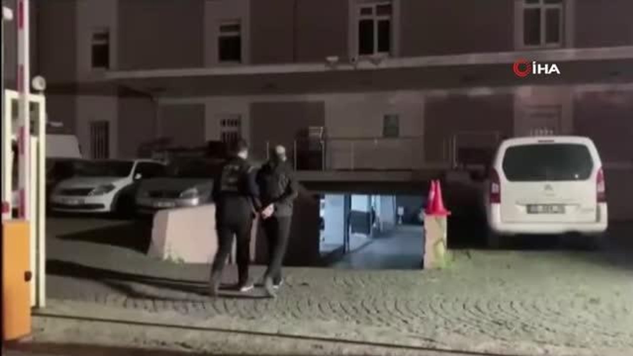 Son dakika haberi: İzmir merkezli FETÖ operasyonu: 84 şüpheli hakkında gözaltı kararı