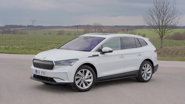 Der neue Skoda ENYAQ iV - Powerpass und drei ŠKODA iV Charger-Wallboxen