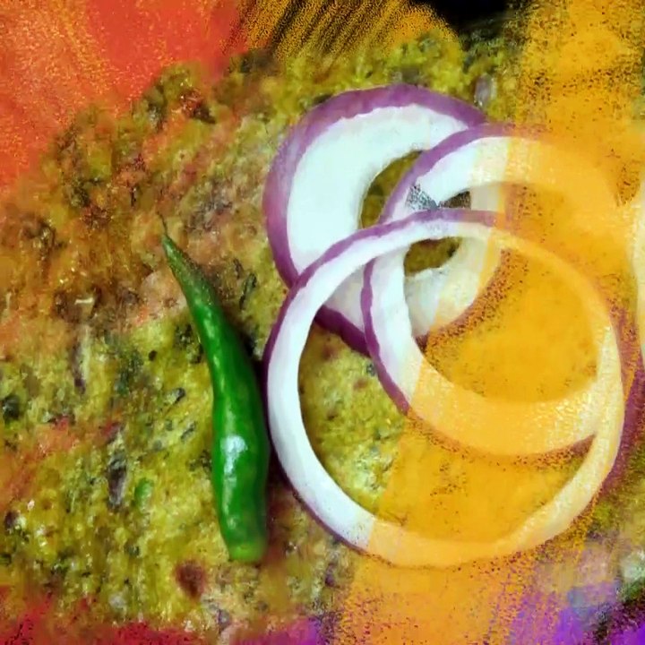 Here’s Why Unhealthy Snacking At Night Can Affect Your Work Performance