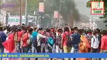 #Bihar Resentment of students due to closure of educational institutions, police fired tear gas shells, see till the end