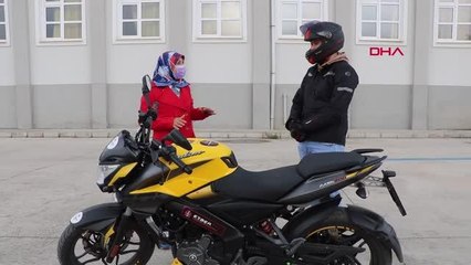 SAKARYA MOTOSİKLET TUTKUSUNU MESLEĞİNE DÖNÜŞTÜRDÜ