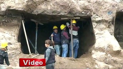 Muğla’da villa inşaatında kaya mezarları bulundu