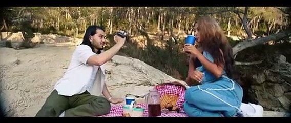 Wejdene - Je T’Aime De Ouf (Clip Officiel)
