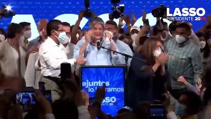 Lasso promete vacunar a 9 millones de personas en 100 días