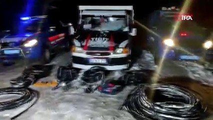 400 metre bakır kablo çalan 4 kişi tutuklandı