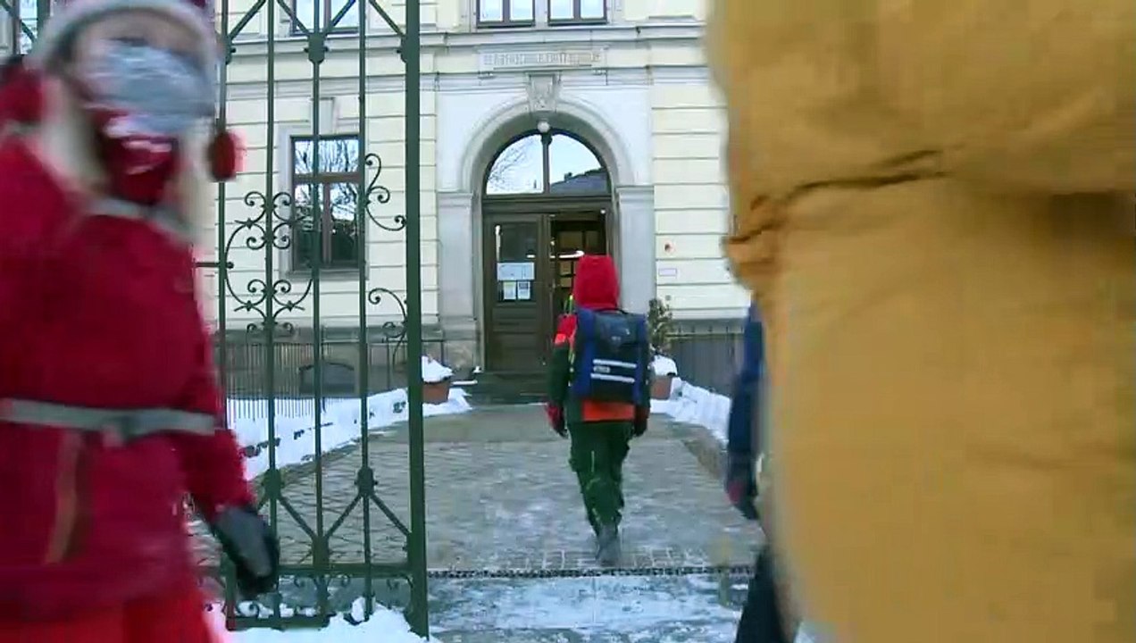 Mehr Kinderkrankentage und bundesweite Regelung für Schulschließungen