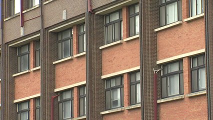 전북서 우즈베키스탄 유학생 집단감염 비상 / YTN