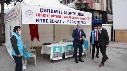 Müftülük ve TDV bağış standı açtı