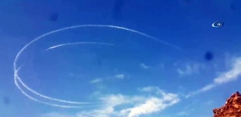 Türk savaş uçaklarından Mehmetçiğe havada hilalli destek