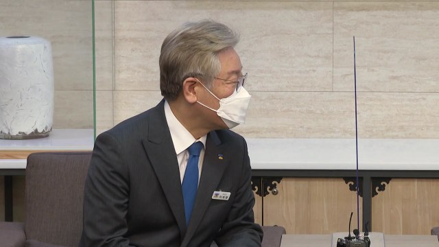 민주당 당권 주자 만난 이재명 국민 두려워해야 / YTN