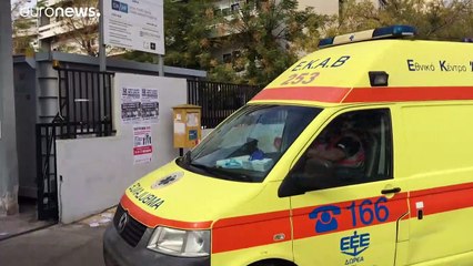 Ελλάδα: 93 νεκροί και 802 διασωληνωμένοι-Η χώρα ξεπέρασε τους 9000 θανάτους