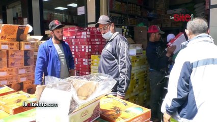 بائع تمور يكشف حقيقة وجود تمور جزائرية سامة على موائد الأسر المغربية خلال رمضان