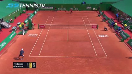 Monte-Carlo - Tsitsipas réussit son entrée en lice