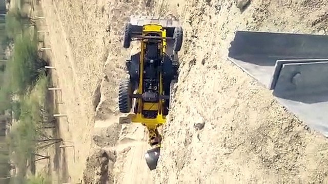 खेत में बजरी खनन के विवाद में हमला, दोनों पांव में गोली मारी, एक घायल