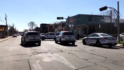 Opération policière - rue Saint-Louis
