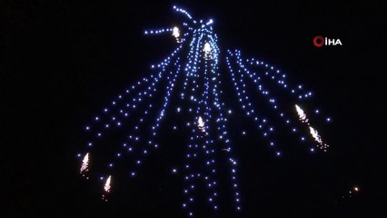 - Rusya’da Kozmonotlar Günü’ne özel 500 drone ile şov