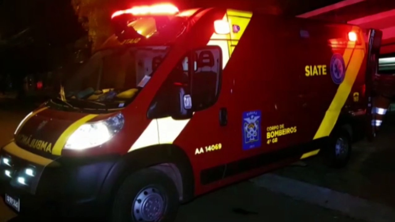 Idosa fica ferida ao sofrer queda na Rua Afonso Pena, no Centro