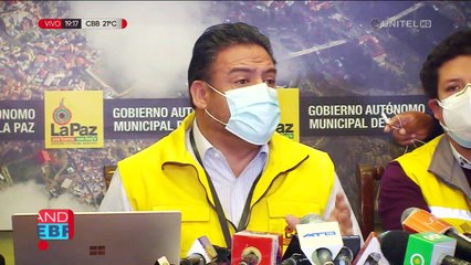 Revilla dice que faltó voluntad política para que se permita importación de vacunas