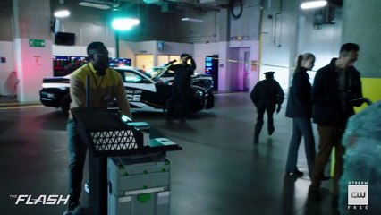 The Flash 7x07 - Clip from Season 7 Episode 7 - Delivery Van Scene