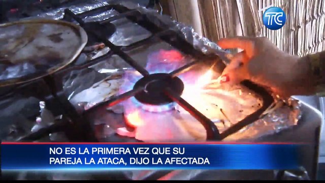Una mujer fue apuñalada y quemada con un cuchillo por su expareja en Guayas